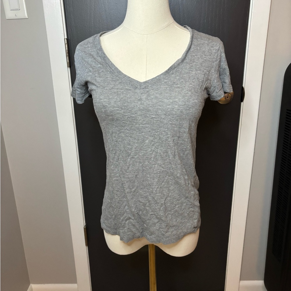 Forever 21 tee